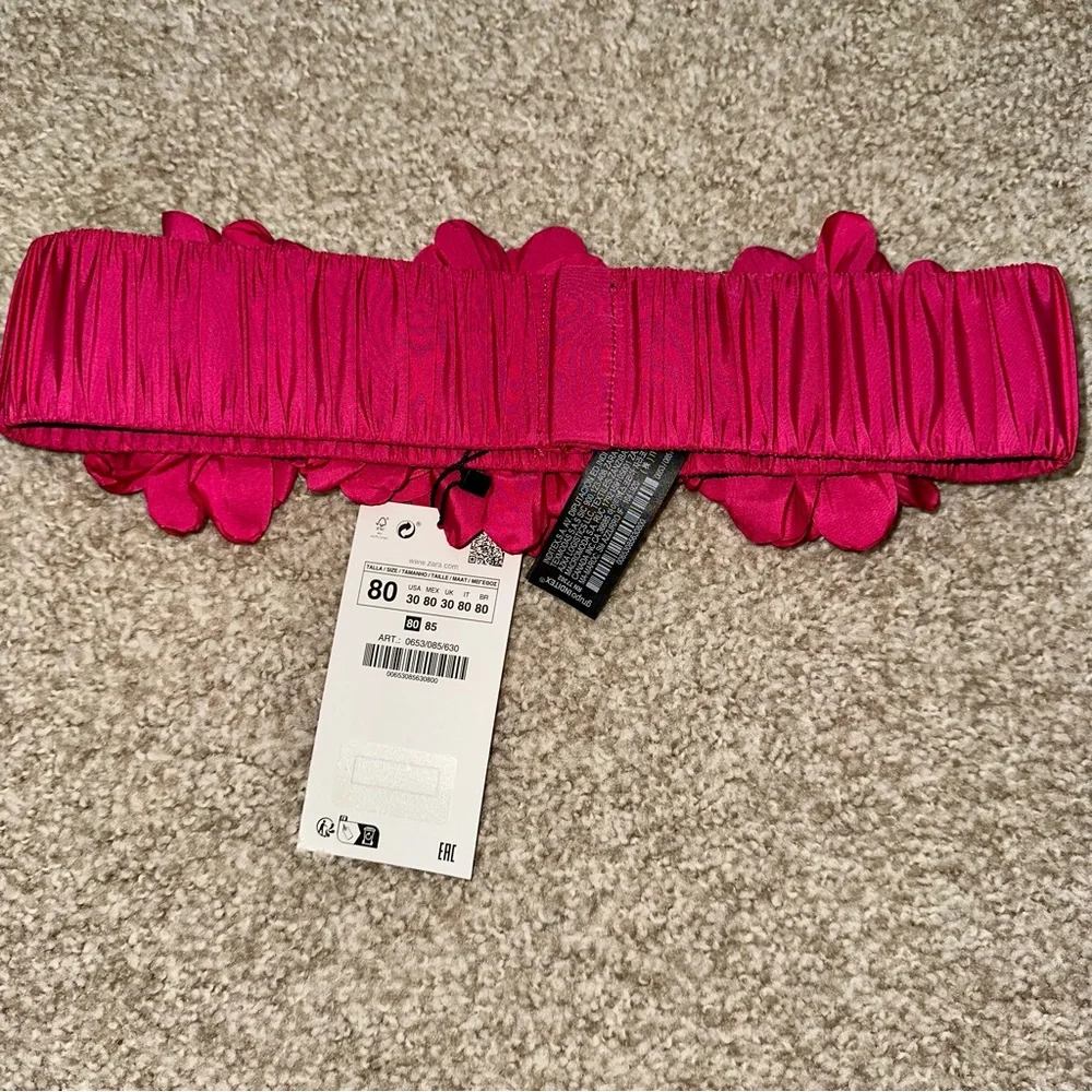 ZARA Bloggers Fav Flower Belt
